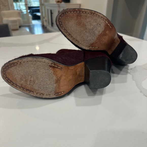 Rag & Bone Newbury Calf hair bootie $495 retail Size 38.5 Burgundy - Picture 3 of 3